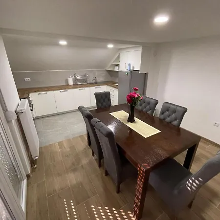 Apartment Ambijent *